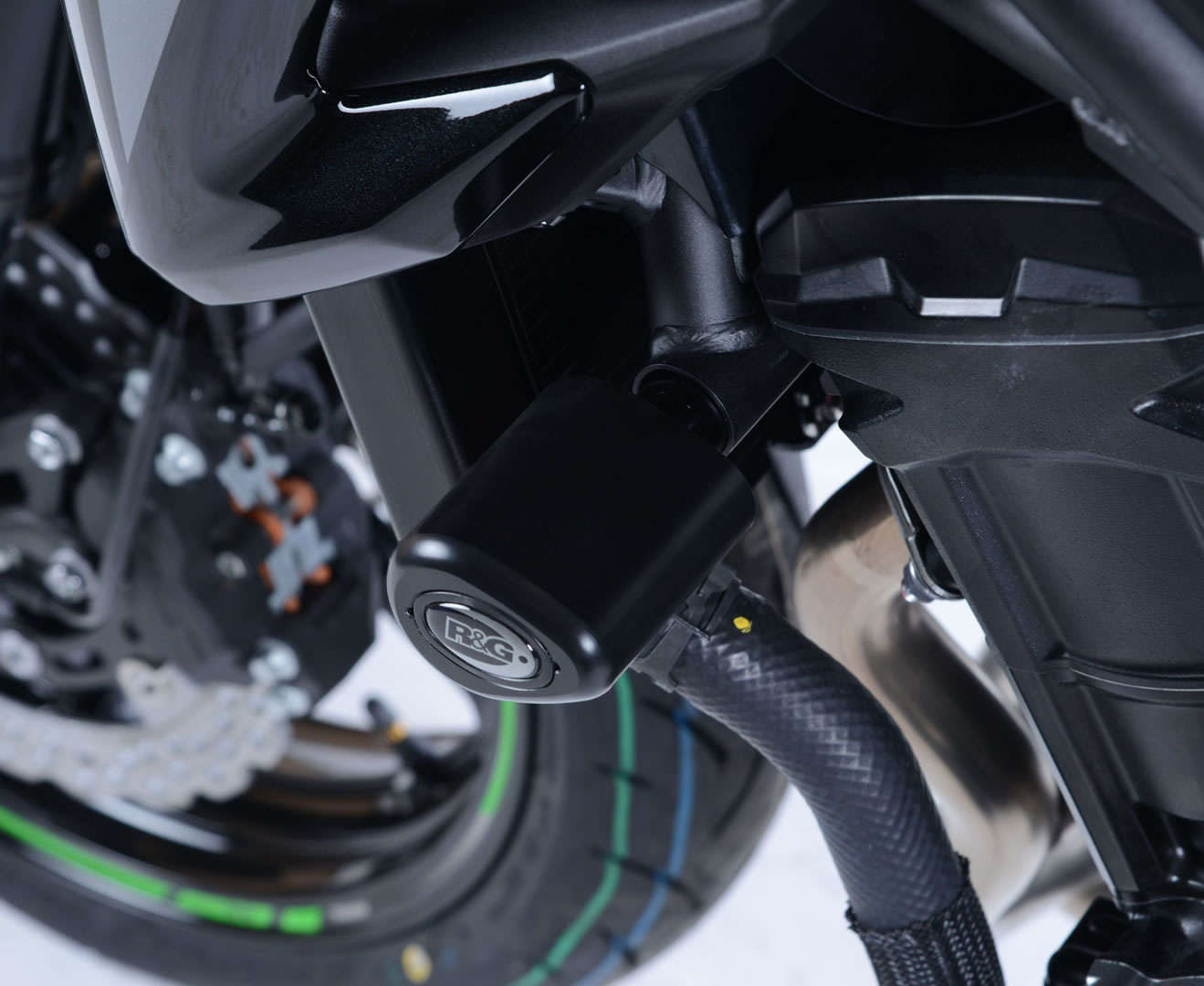 R&G Racing Crash Protectors - Aero Style for Kawasaki Z900 '18-19 R&G Racing Crash Protectors - Aero Style for Kawasaki Z900 '18-19